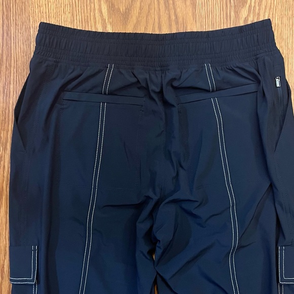 NWOT Athleta Chelsea Utility Jogger navy blue - Picture 8 of 12